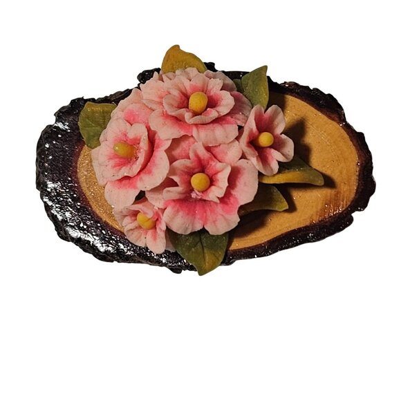Handcrafted Retro Floral Wood Slice Brooch Pink Flowers Nature Fashion Jewelry - Picture 1 of 5